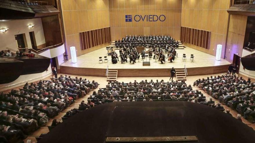 La sala principal del Auditorio, llena, durante un concierto.