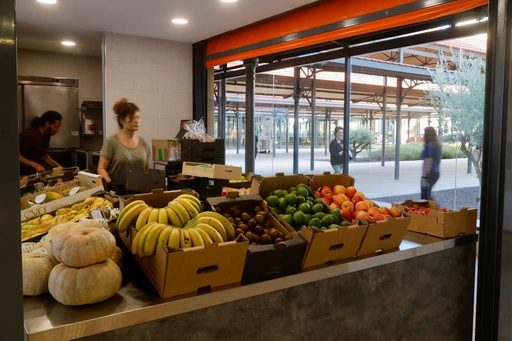 El Mercado del Grao abre al público