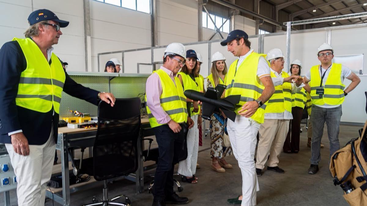 Visita de Santamaría a Armmo.