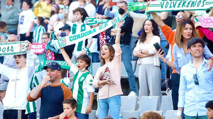 Un Córdoba CF de récord: ya es el tercer equipo con más abonados en la historia de la Primera RFEF