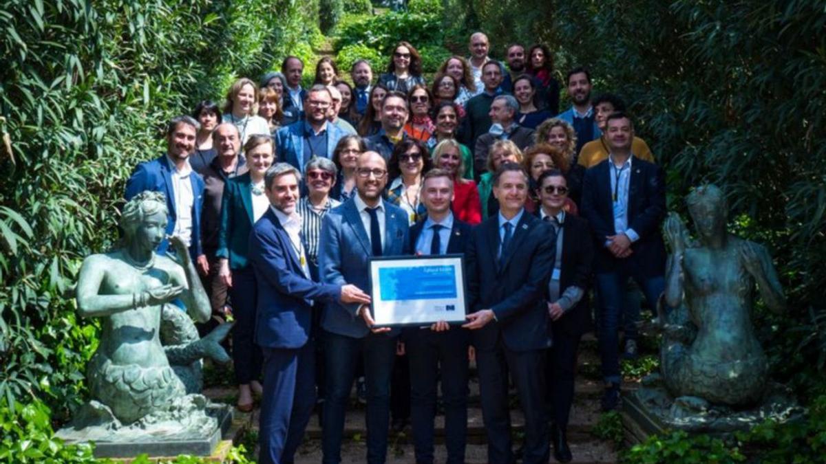 L’entrega del certificat als Jardins de Santa Clotilde. | AJUNTAMENT DE LLORET