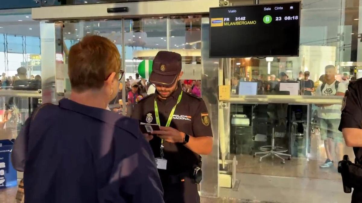 La Policía extiende los controles a todos los puertos y aeropuertos españoles a los que llegan viajeros de Italia