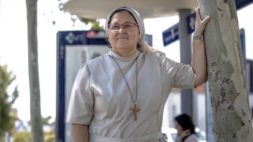 Xiskya Valladares, la monja ‘tiktoker’ que evangeliza en redes: “El cristianismo se ha vuelto algo underground y disruptivo: eso atrae a los jóvenes”