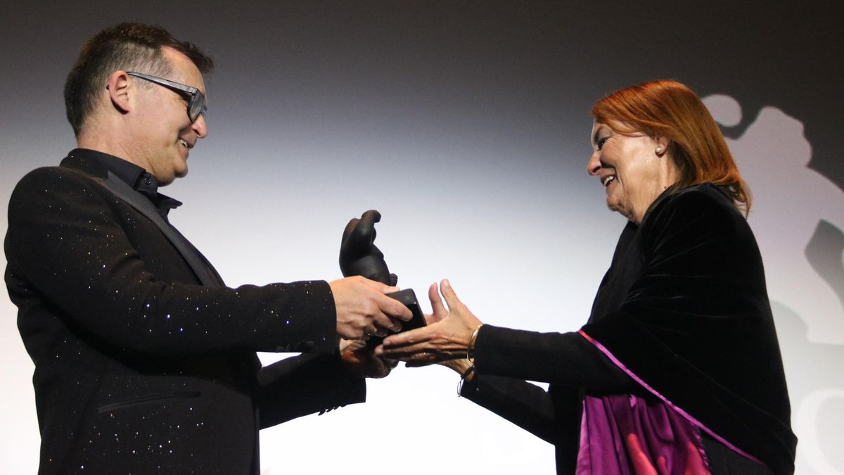 Fina Brunet recibe el Premio Kong Honoríficop del Festival de Sitges