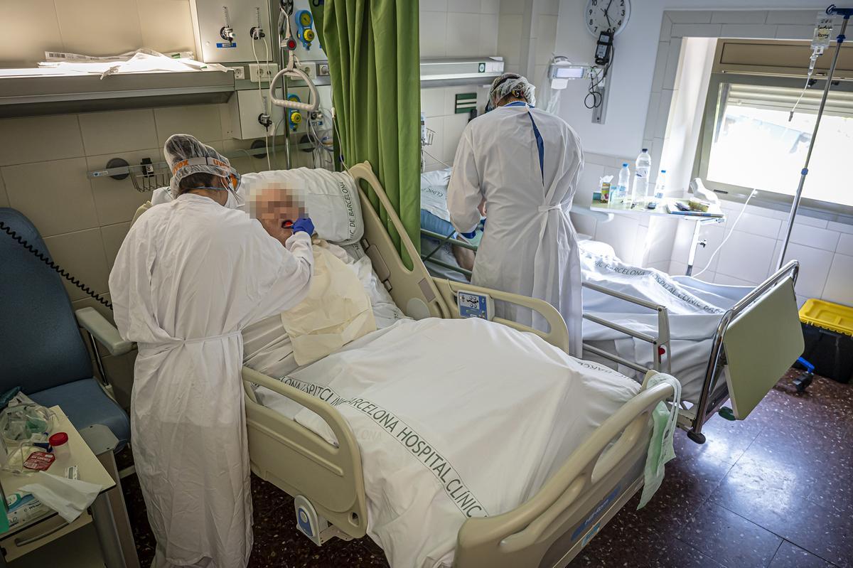 Planta Covid del Hospital Clínic, en imágenes