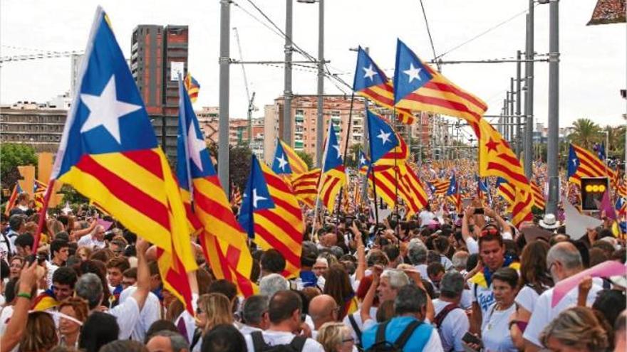 Una imatge de la manifestació de la Diada d&#039;enguany a Barcelona.