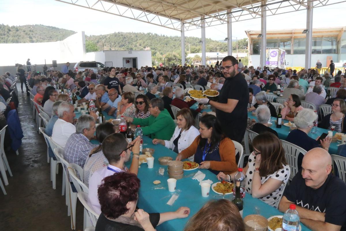 La Pista Jardín de l'Alcora es el recinto de actividades festivas de l'Alcora.