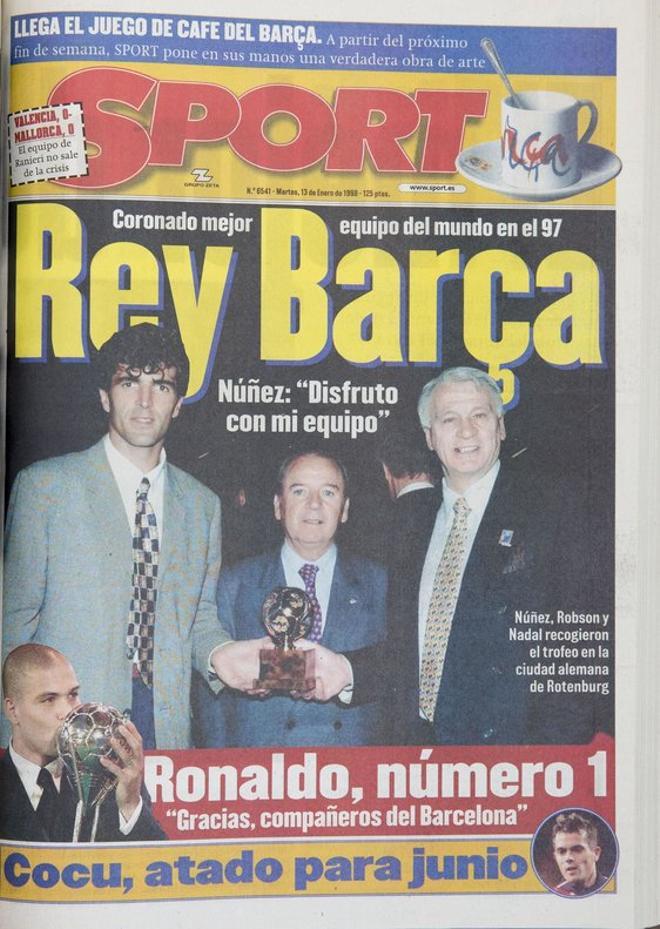 1998 - El Barcelona recibe el premio a mejor equipo del año 1997