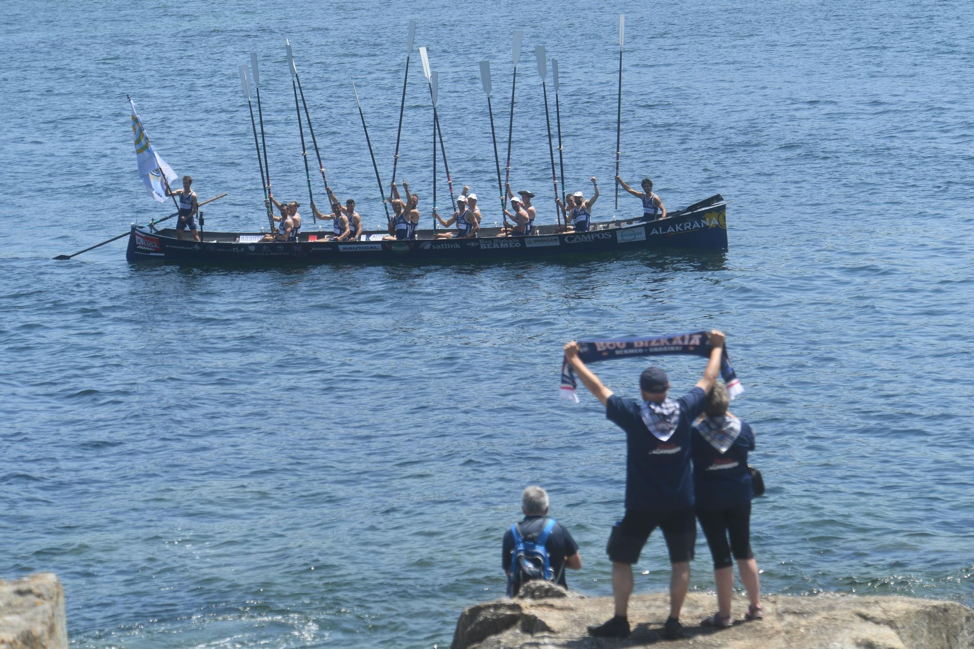 Orio y Urdaibai triunfan en  la Bandera Cidade da Coruña de Traineras