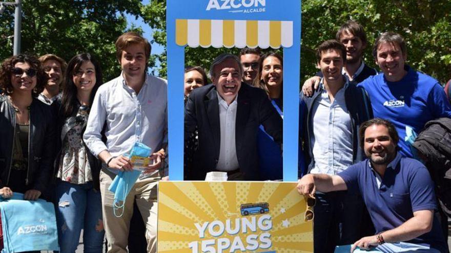 Azcón promete un abono joven para usar el transporte de forma &quot;ilimitada&quot;