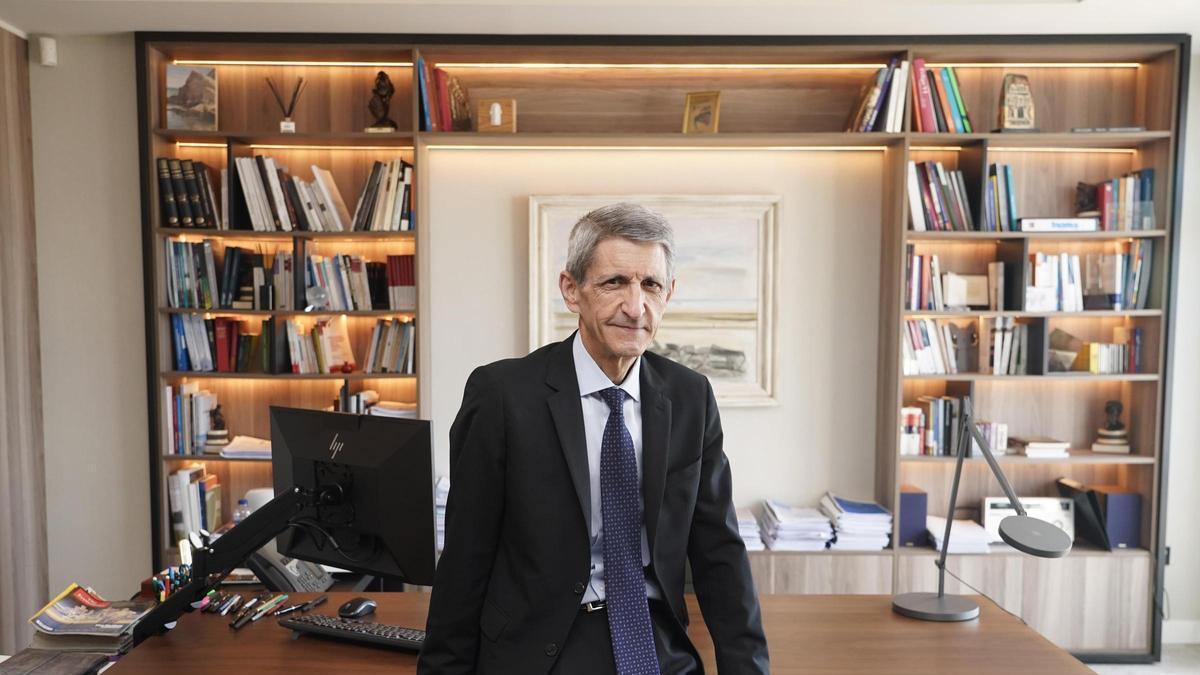 El presidente de la Fundación Unicaja, José M. Domínguez, ha sido nombrado nuevo académico de la Academia de Ciencias Sociales y del Medio Ambiente de Andalucía.