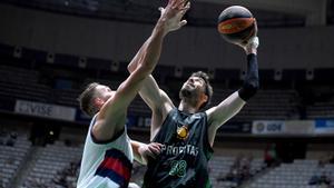 La Penya tomba el Baskonia i el Manresa s’estrena