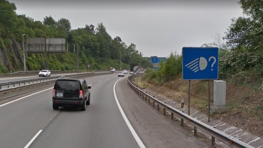 Un conductor asturiano libra de pagar 300 euros, pese a haber cometido infracción, gracias a la foto: “Inconstitucional”