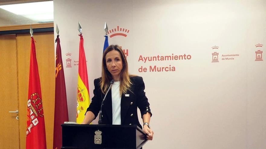 El PSOE pide que los aires acondicionados de colegios de Murcia pagados por las familias pasen a ser públicos