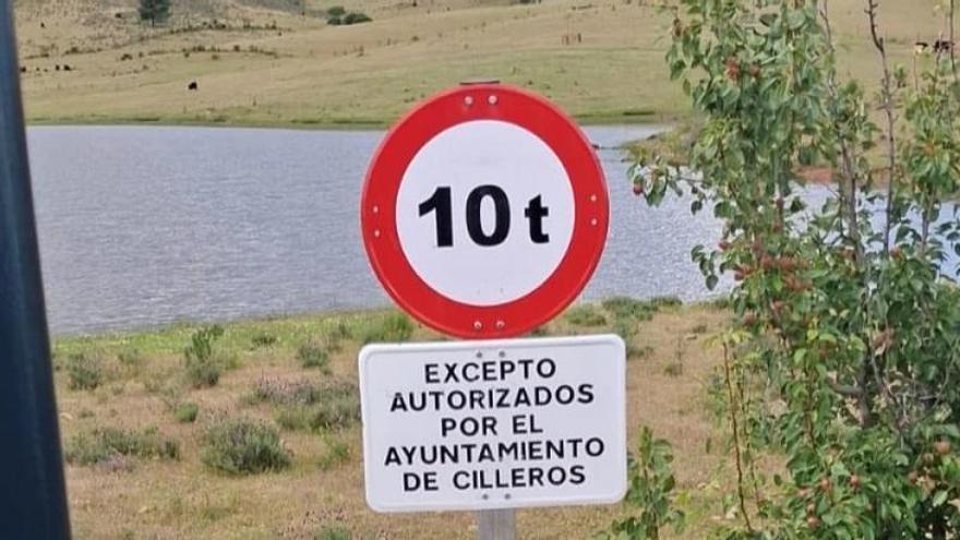 Cilleros limitará el paso de camiones de gran tonelaje para frenar el deterioro de los caminos rurales: estas son las nuevas condiciones