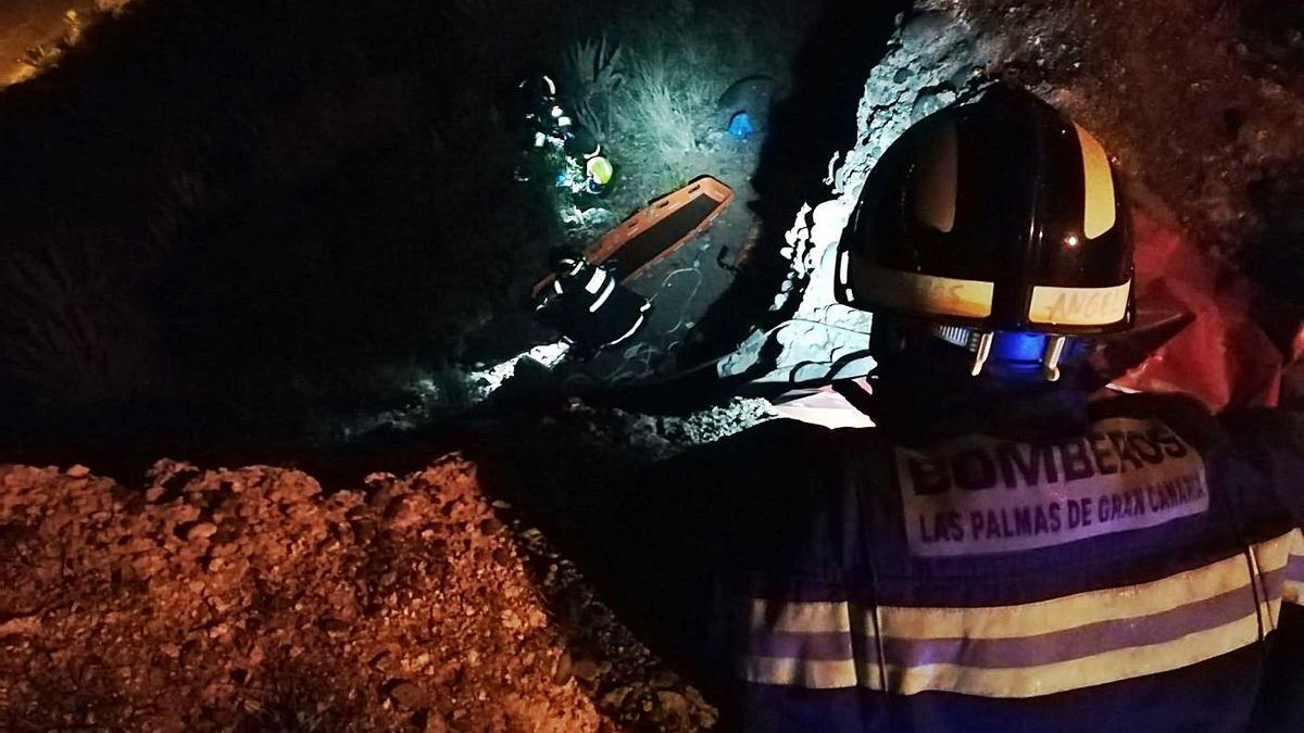 Un vecino de Casablanca III  sufre fracturas por una caída en un sendero de noche