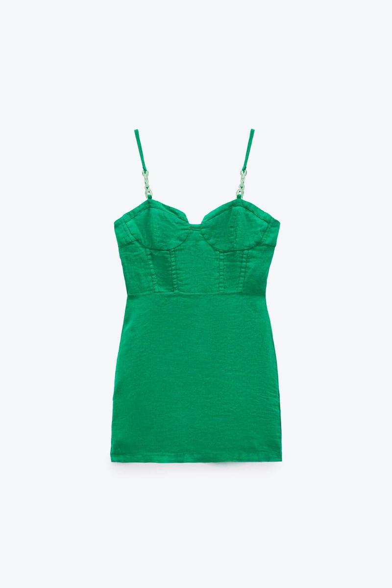 Minivestido verde con detalle cadena de Zara