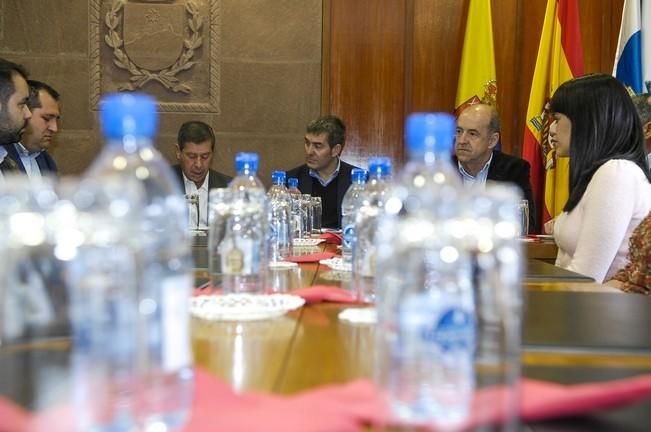 VISITA DE FERNANDO CLAVIJO A TEJEDA