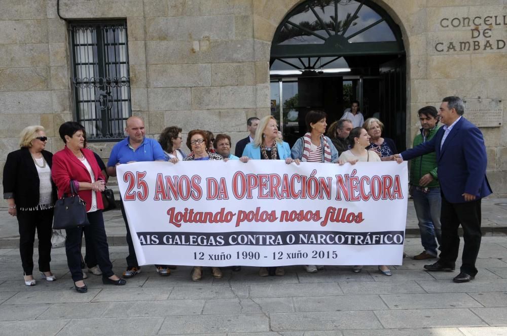 En 2015, representantes de varias asociaciones de lucha contra la droga se reunían para conmemorar el 25º aniversario de la Operación Nécora, el acontecimiento que cambió el curso de la relación entre el narcotráfico y la sociedad gallega.