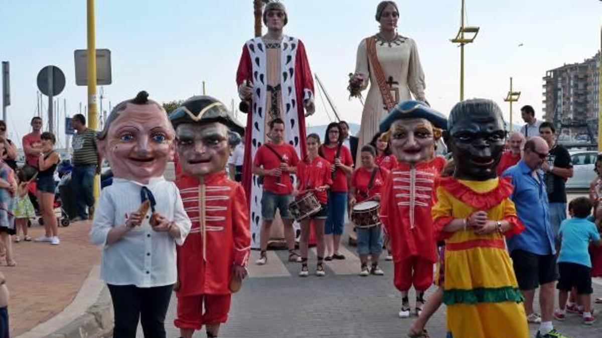 La Trobada de Nanos i Gegants de Vinaròs, este viernes en Revista de Sociedad