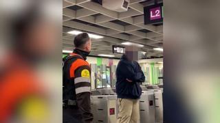 Apuñalado un vigilante del metro en la estación de Paral.lel de Barcelona