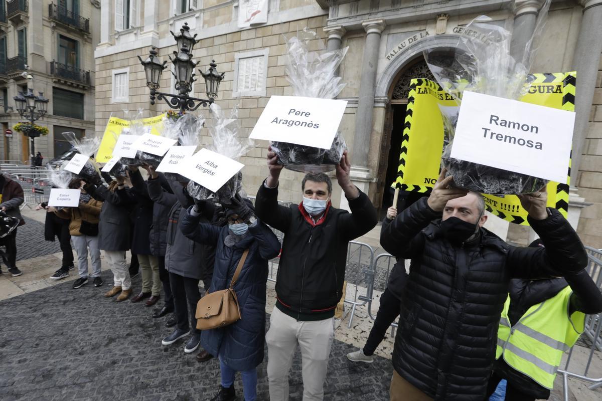 Comerciantes y restauradores protestan contra las nuevas restricciones