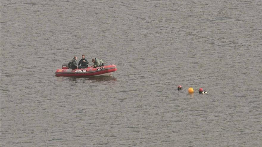 Sexta jornada de búsqueda del piloto del helicóptero accidentado en Iznájar