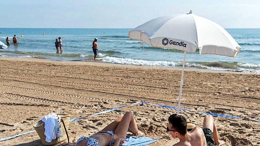 Gandia mantiene la venta del  kit de «playa segura»