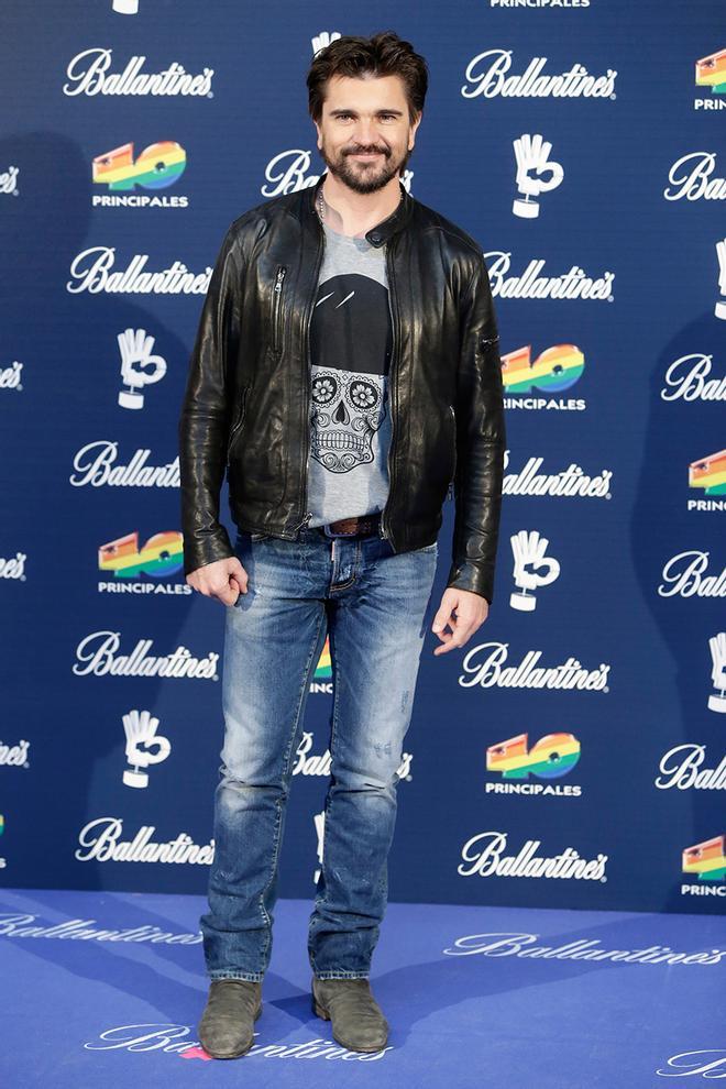 Juanes en la alfombra azul de los Premios 40 Principales 2015