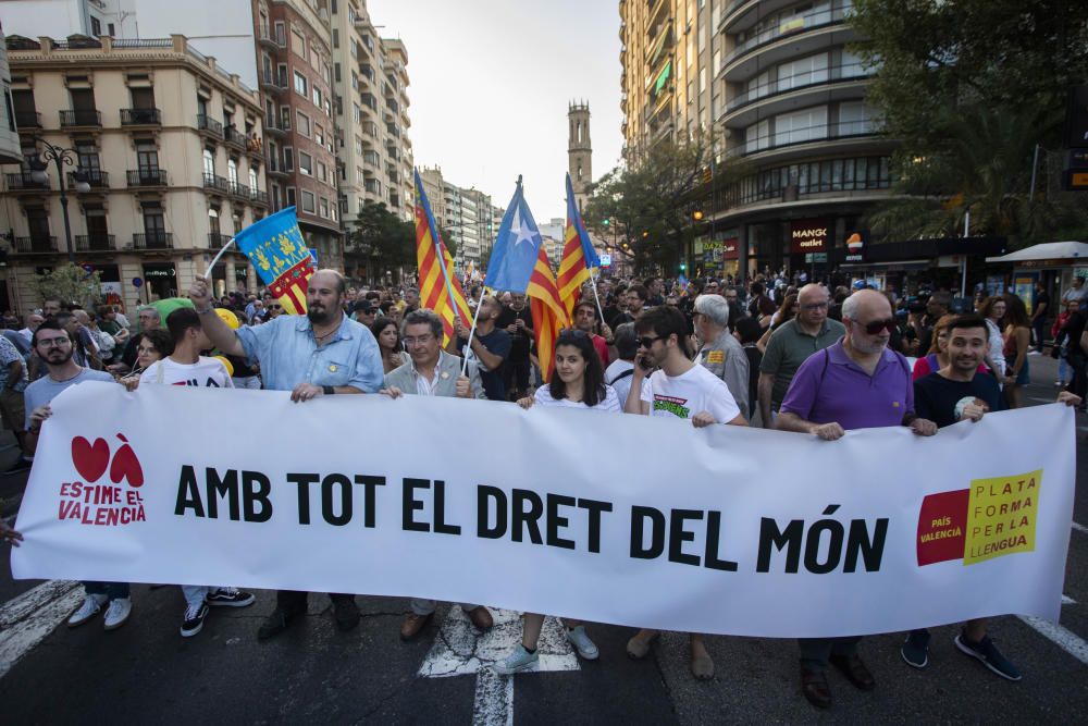 Manifestación 9 d'Octubre Valencia: tensión y altercados