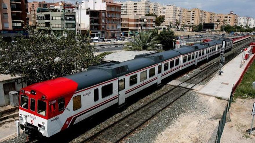 Un tren de cercanía de Renfe