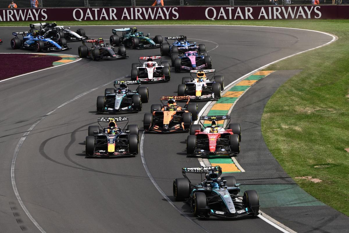 George Russell, en la primera vuelta del gran premio.