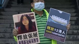 Una célebre bloguera condenada por informar sobre la pandemia en Wuhan saldrá hoy de la cárcel