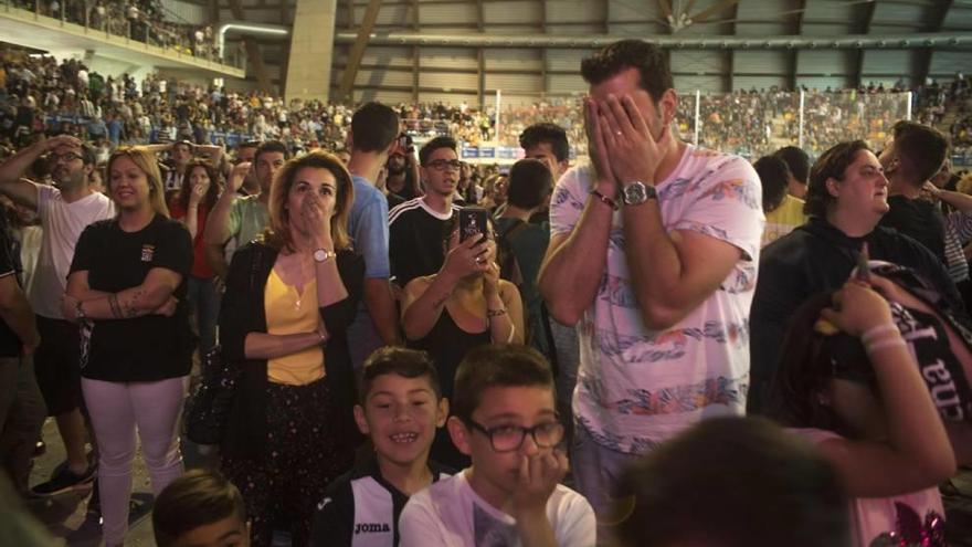 Casi tres mil aficionados se dan cita en el Palacio de los Deportes