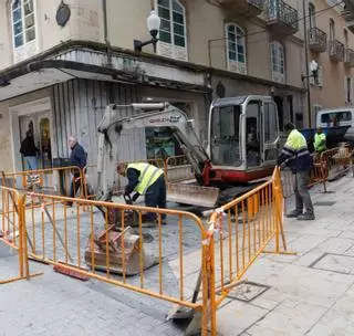 Corte por obras en la calle Cabruñana