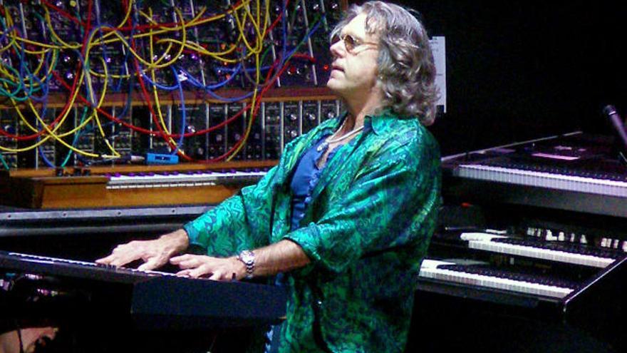 Keith Emerson, en una de sus actuaciones.