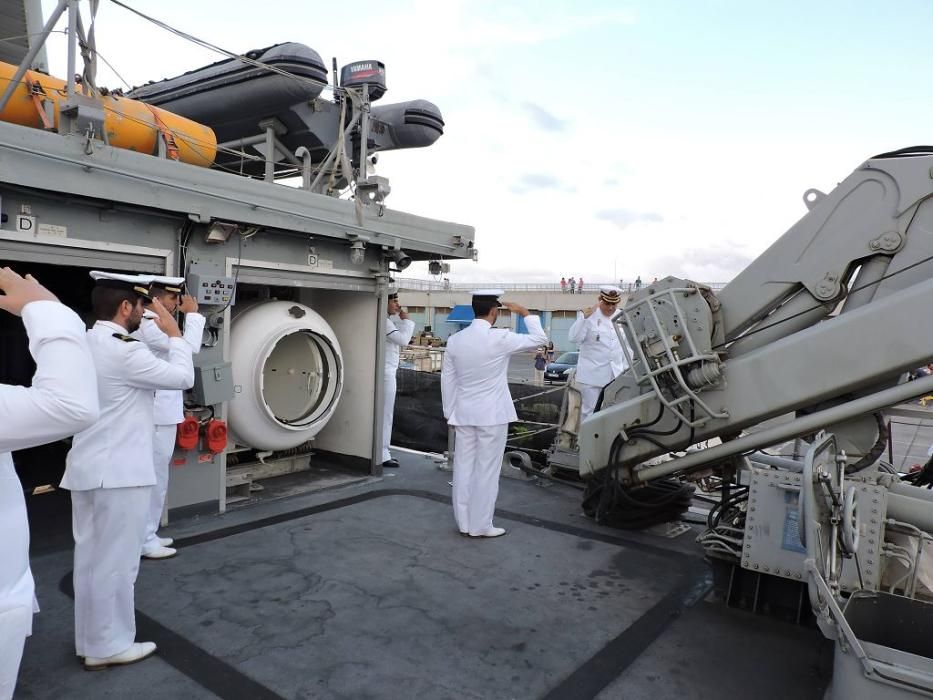 Jornada de puertas abiertas en Águilas con la Armada