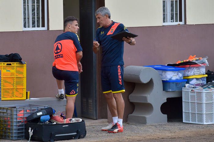 Entrenamiento de la UD en el campo de Las Burras