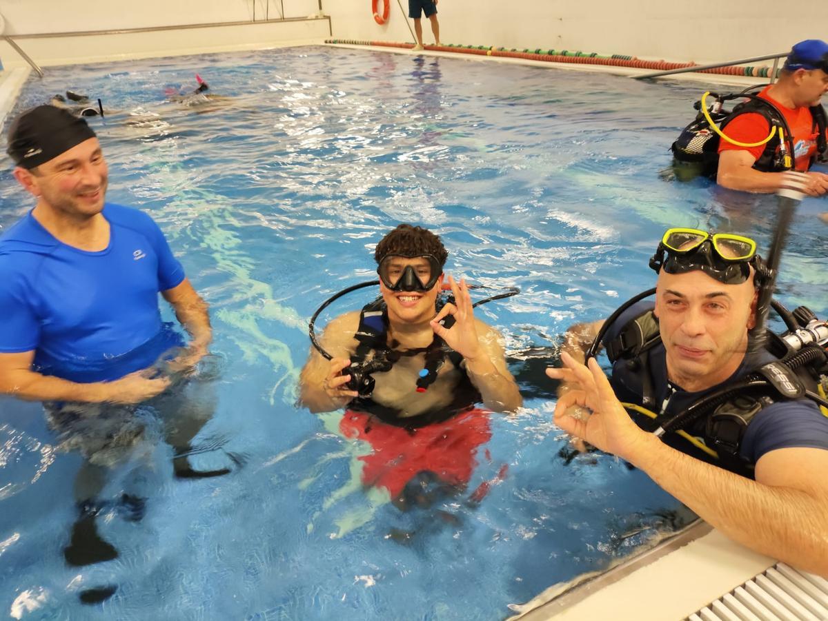 El buceo rompe barreras en Vigo
