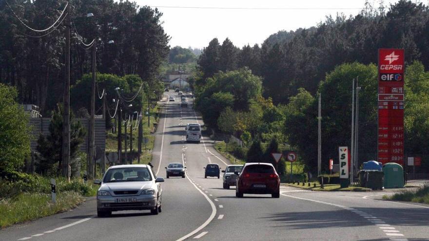 El BNG cifra en 1,5 millones la inversión anual de la Diputación en A Estrada pese al &quot;letargo&quot; de López