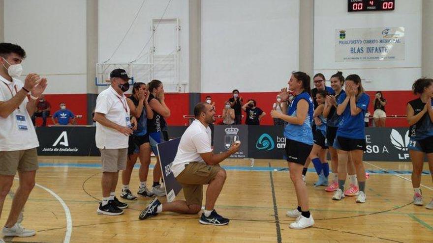 Fundación Asnimo: ascenso a Liga Femenina 2… y pedida de mano