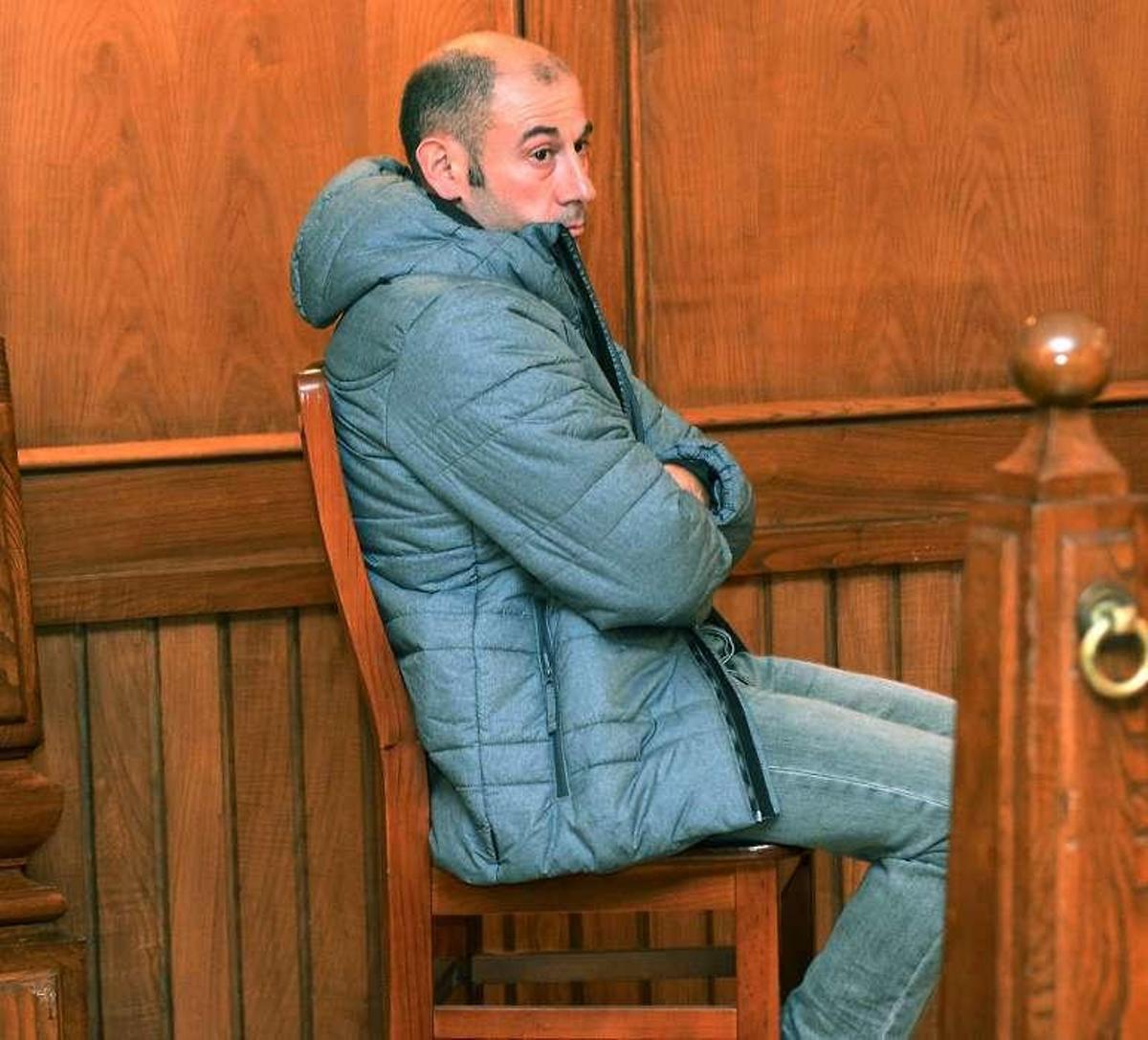 Arturo Domínguez en el juicio celebrado ayer en Pontevedra. // R. V.