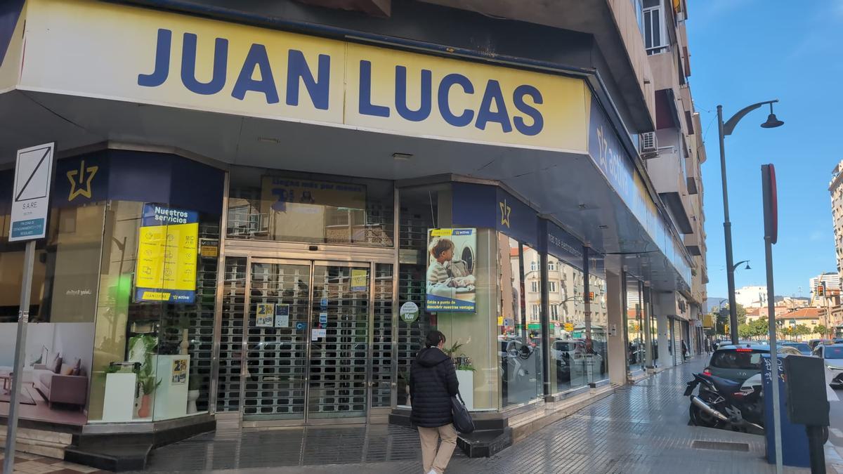 La conocida tienda de Juan Lucas en la calle Armengual de la Mota en Málaga.