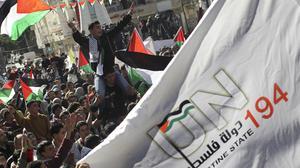 Els palestins surten al carrer hores abans de la votació a l’ONU.