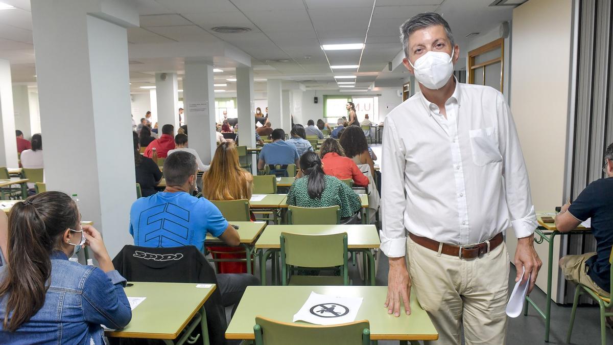 Juan José Rodríguez, director del centro de la UNED en Gran Canaria.