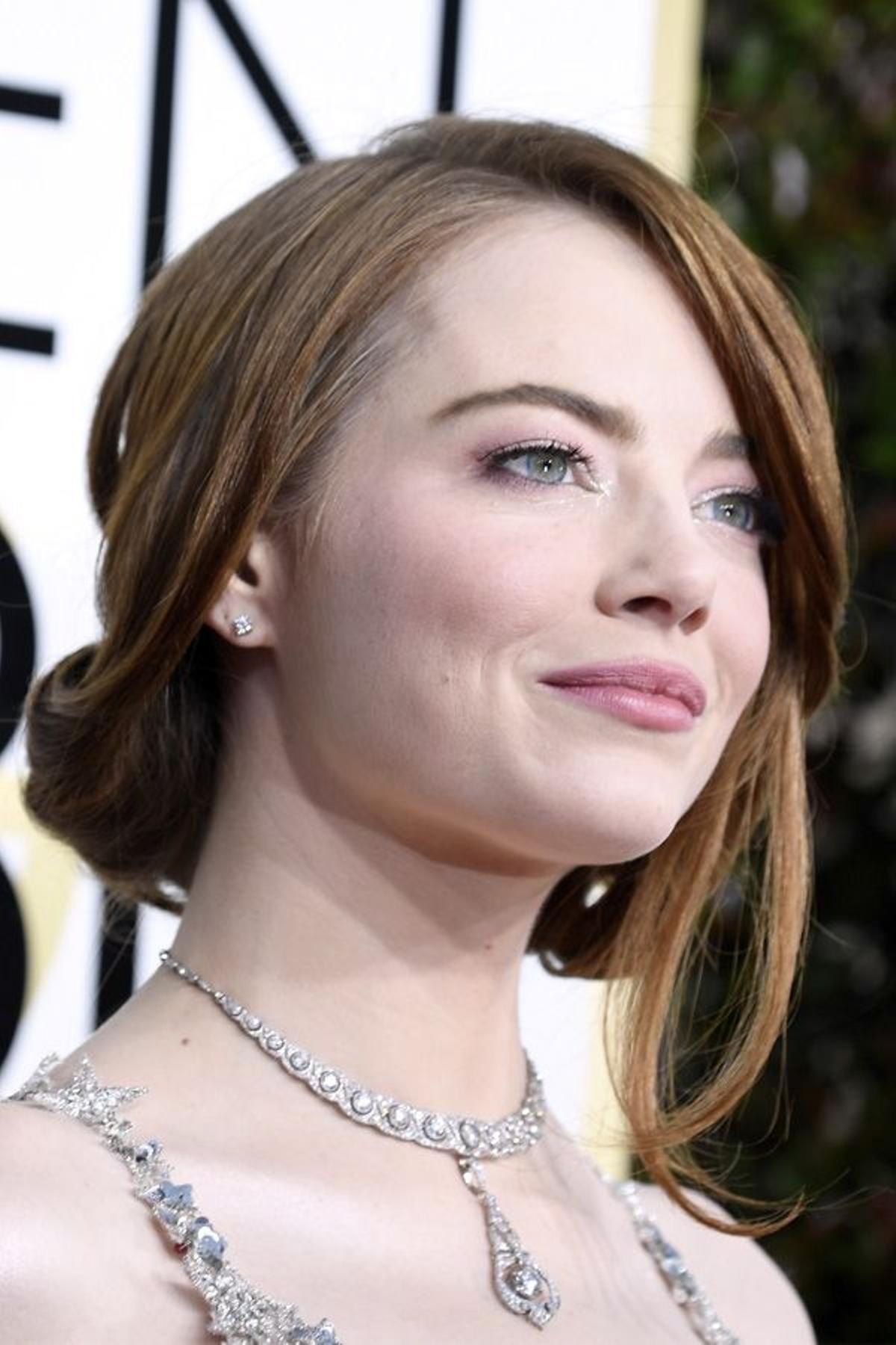 Belleza en los Globos de Oro 2017: Emma Stone