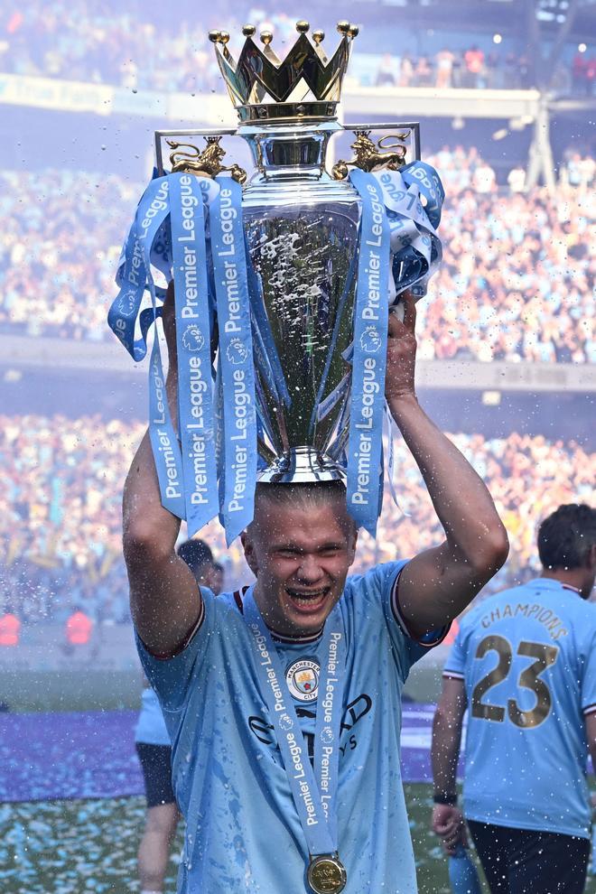 Así ha sido la loca celebración de la Premier League en el Etihad Stadium