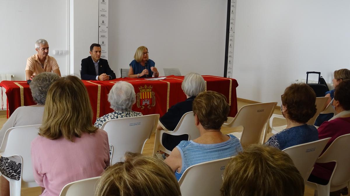 Presentación de las actividad en la semana del mayor.