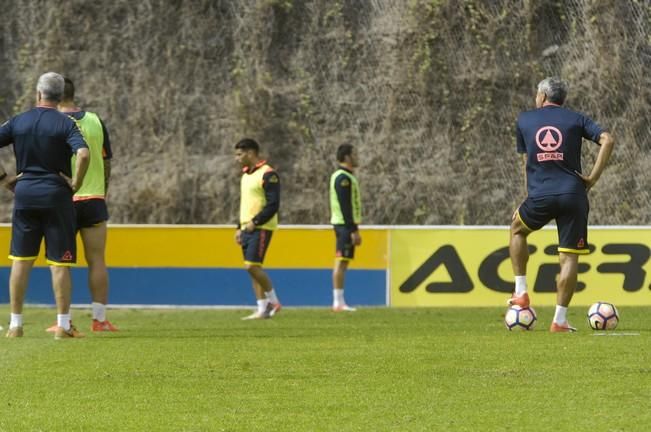 ENTRENAMIENTO DE LA UD LAS PALMAS EN BARRANCO ...