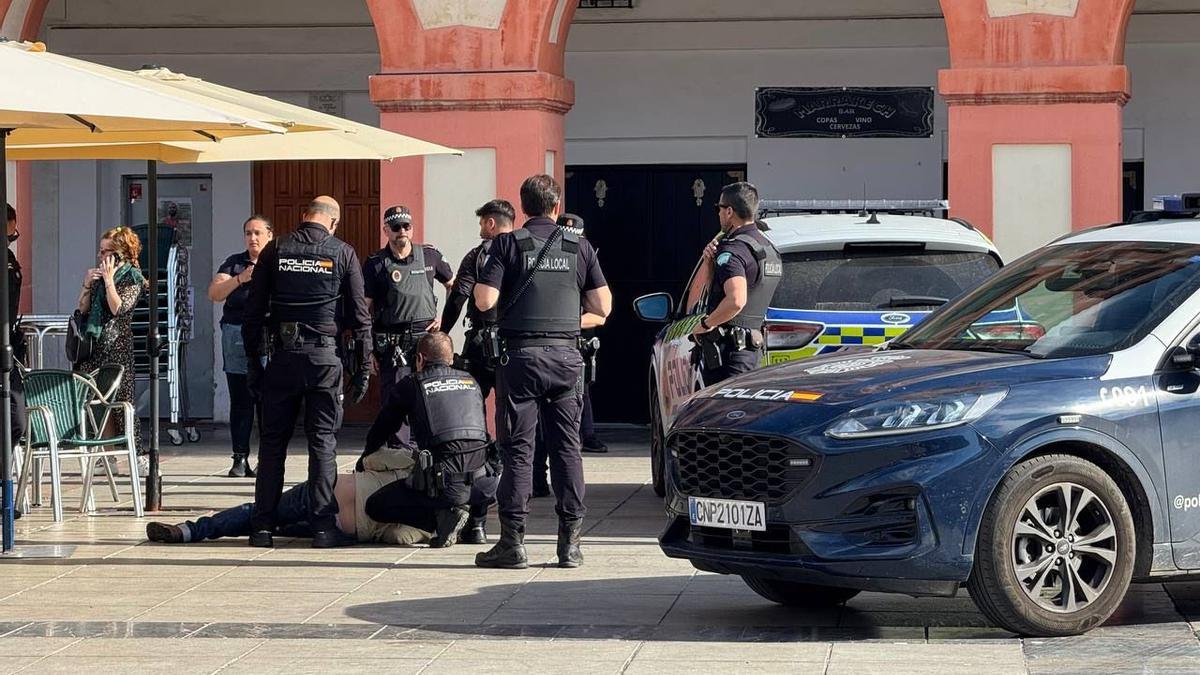 Altercado en la plaza de la Corredera